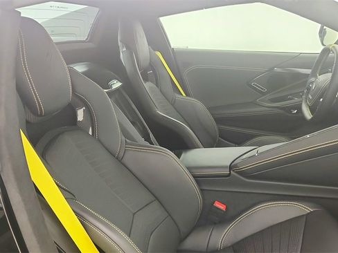 Certified 2025 Chevrolet Corvette Stingray Premium Conv w/ Z51 Performance Package image 30