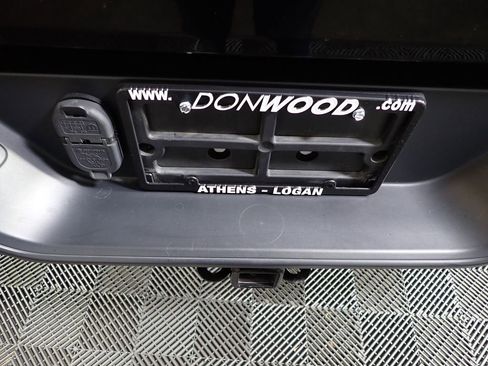 Used 2020 Jeep Gladiator Sport w/ Quick Order Package 24S AWD/4WD image 15