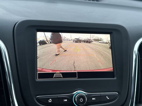 Used 2023 Chevrolet Equinox LT image 26