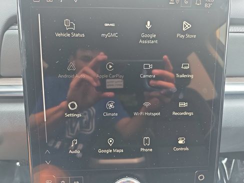 New 2027 GMC Terrain Denali w/ LPO, Floor Liner Package AWD/4WD image 22