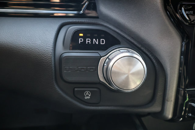 Used 2025 RAM 1500 Laramie RWD image 15