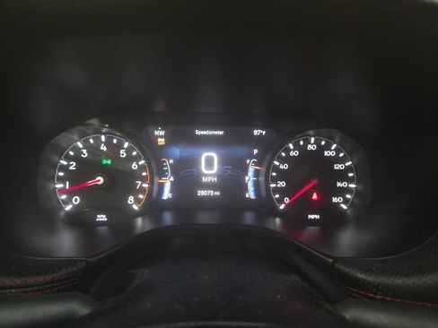 Used 2025 Jeep Compass Trailhawk AWD/4WD image 2