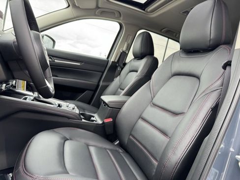 New 2025 MAZDA CX-5 Carbon Edition image 8