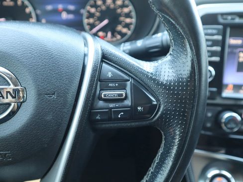 Used 2018 Nissan Maxima Platinum FWD image 19