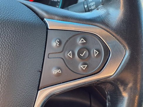 Used 2019 Chevrolet Traverse LT AWD/4WD image 25