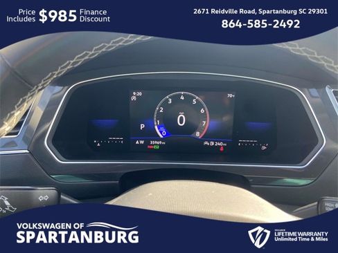 Used 2023 Volkswagen Tiguan SE w/ Panoramic Sunroof Package image 20