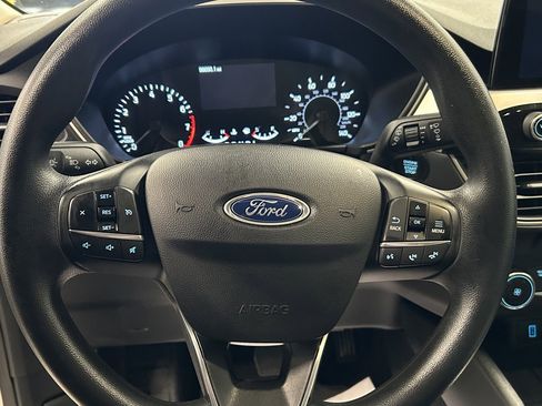 Used 2020 Ford Escape SE image 20