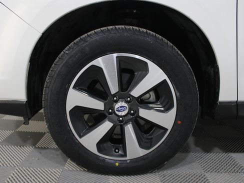 Used 2018 Subaru Forester 2.5i Limited image 34