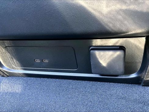 New 2026 Cadillac Escalade IQ Luxury 2 w/ LPO, Floor Liner Package AWD/4WD image 22