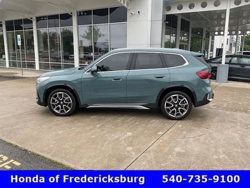 Used 2025 BMW X1 xDrive28i w/ Premium Package AWD/4WD image 3
