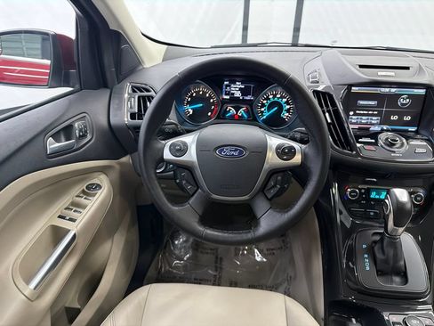 Used 2014 Ford Escape Titanium FWD image 24