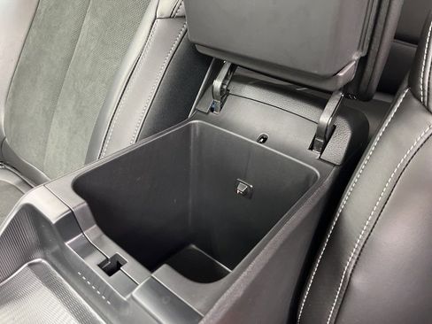 New 2025 Jeep Grand Cherokee Altitude image 20