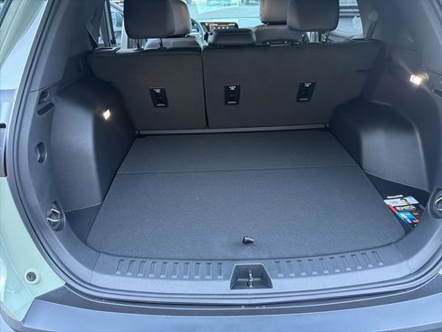 New 2026 Chevrolet Equinox LT image 12