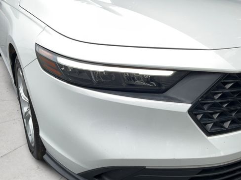 Used 2023 Honda Accord LX image 28