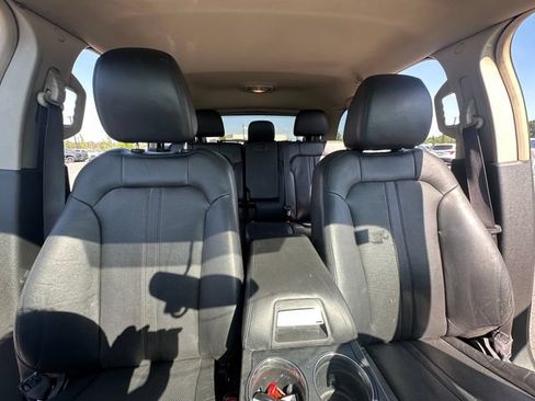 Used 2013 Lincoln MKX FWD image 32