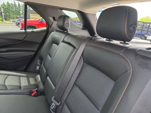 Used 2019 Chevrolet Equinox Premier FWD image 28