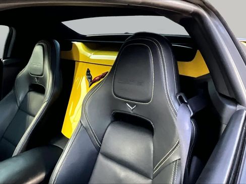 Used 2017 Chevrolet Corvette Z06 RWD image 21