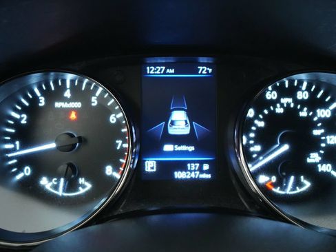 Used 2020 Nissan Rogue SV AWD/4WD image 36
