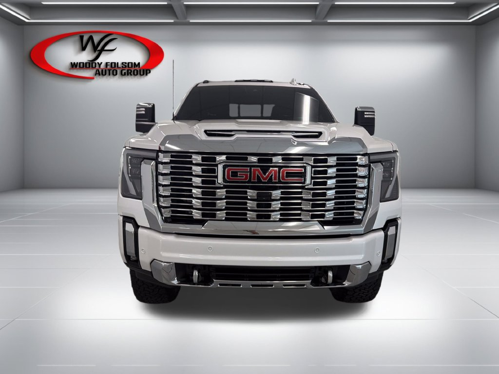 Used 2024 GMC Sierra 2500 Denali w/ Denali Reserve Package AWD/4WD image 2