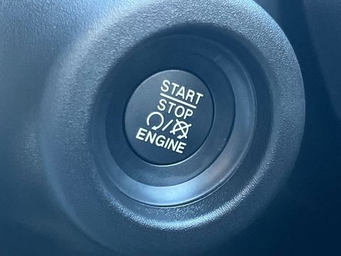 New 2026 RAM ProMaster 2500 w/ Convenience Group image 7