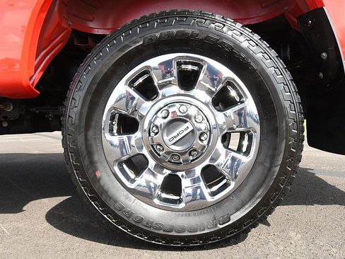 Used 2023 Ford F250 Lariat w/ Lariat Ultimate Package AWD/4WD image 26