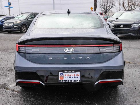 New 2026 Hyundai Sonata SEL FWD image 8