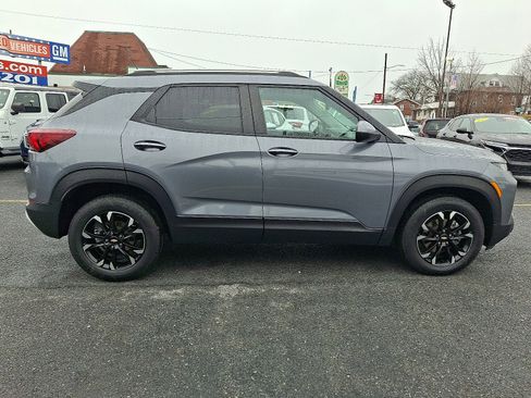 Used 2022 Chevrolet TrailBlazer LT w/ Convenience Package image 6