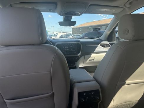 Used 2020 GMC Acadia Denali w/ Denali Ultimate Package AWD/4WD image 22