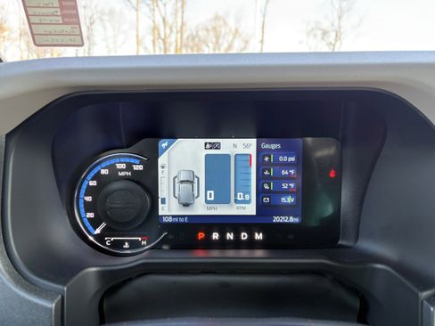 Used 2024 Ford Bronco Big Bend image 14