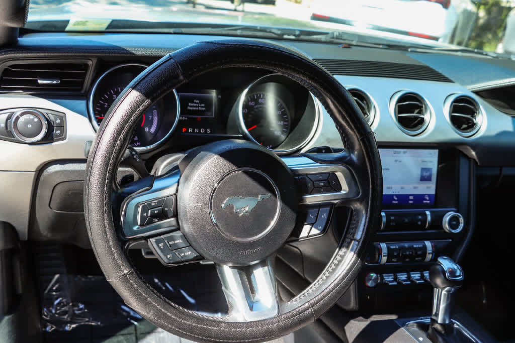 Used 2020 Ford Mustang Premium RWD image 14