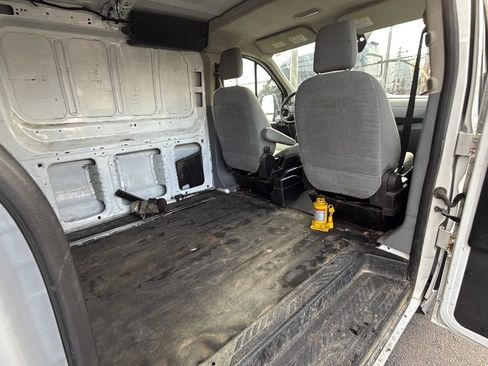 Used 2015 Ford Transit 250 148 Low Roof image 12