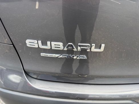 Used 2023 Subaru Ascent Limited w/ Technology Package AWD/4WD image 9