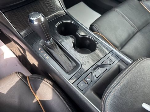 Used 2017 Chevrolet Impala Premier FWD image 35
