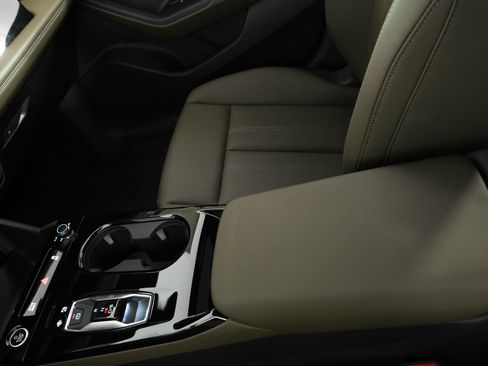 New 2025 Audi A6 e-tron Ultra image 21