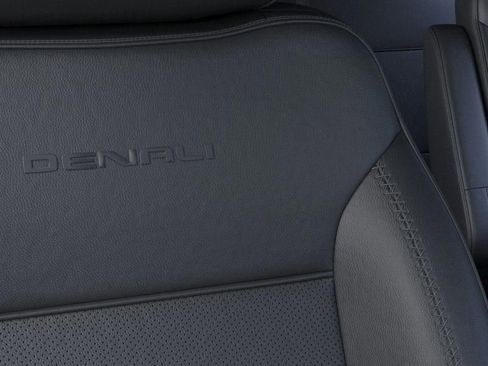 New 2026 GMC Yukon XL Denali image 21