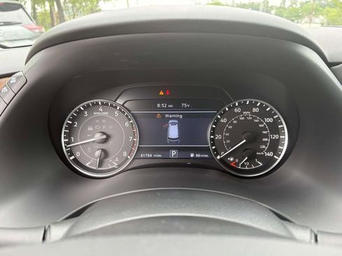 Used 2024 Nissan Armada SL w/ Captain's Chairs Package RWD image 22