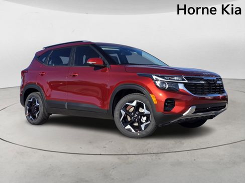 New 2026 Kia Seltos S image 2