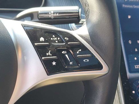 Used 2024 Mercedes-Benz C 300 Sedan image 25