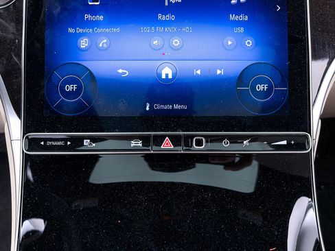 Used 2023 Mercedes-Benz GLC 300 image 24