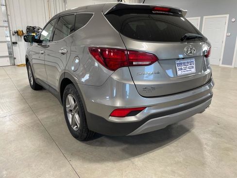 Used 2018 Hyundai Santa Fe Sport image 5