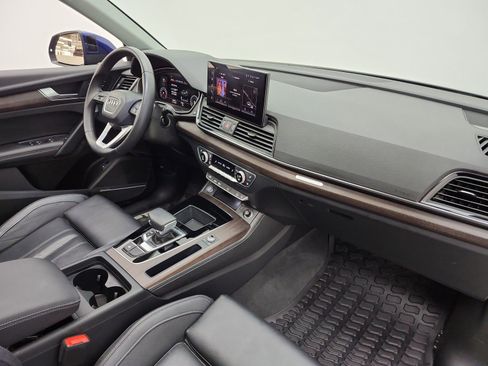 Used 2023 Audi Q5 2.0T Premium Plus w/ Premium Plus Package AWD/4WD image 22
