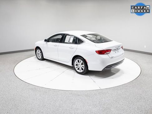 Used 2016 Chrysler 200 Limited image 27