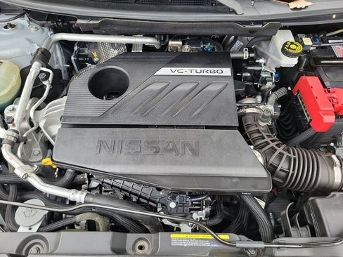 Used 2025 Nissan Rogue SV FWD image 29