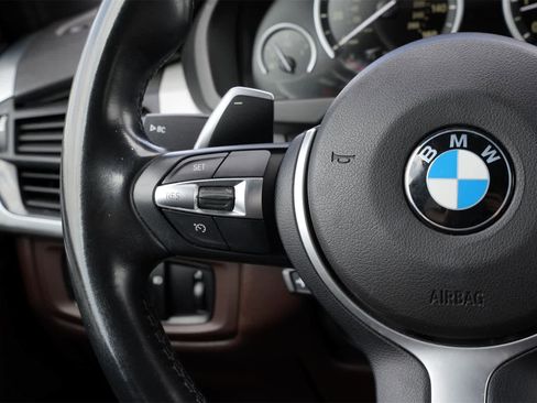 Used 2014 BMW X5 xDrive50i image 10