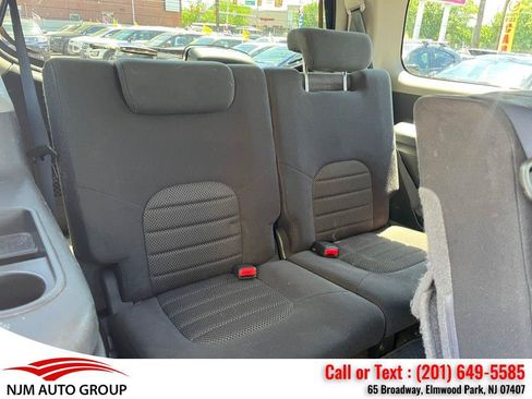 Used 2010 Nissan Pathfinder SE AWD/4WD image 34