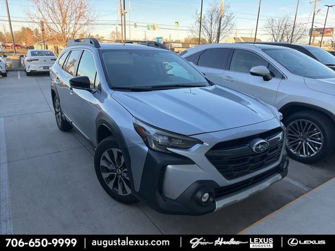 Used 2023 Subaru Outback Limited XT image 1
