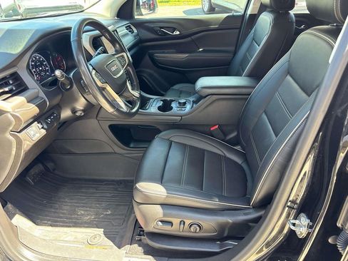 Used 2022 GMC Acadia Denali w/ Denali Ultimate Package AWD/4WD image 9