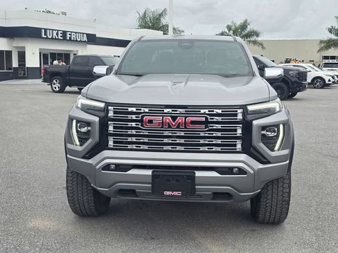 Used 2023 GMC Canyon Denali AWD/4WD image 2