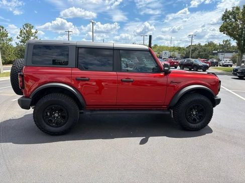Used 2023 Ford Bronco Wildtrak AWD/4WD image 6