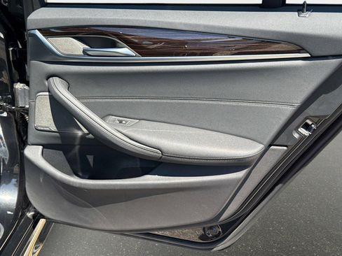 Used 2023 BMW 530e 530e iPerformance w/ M Sport Package image 26